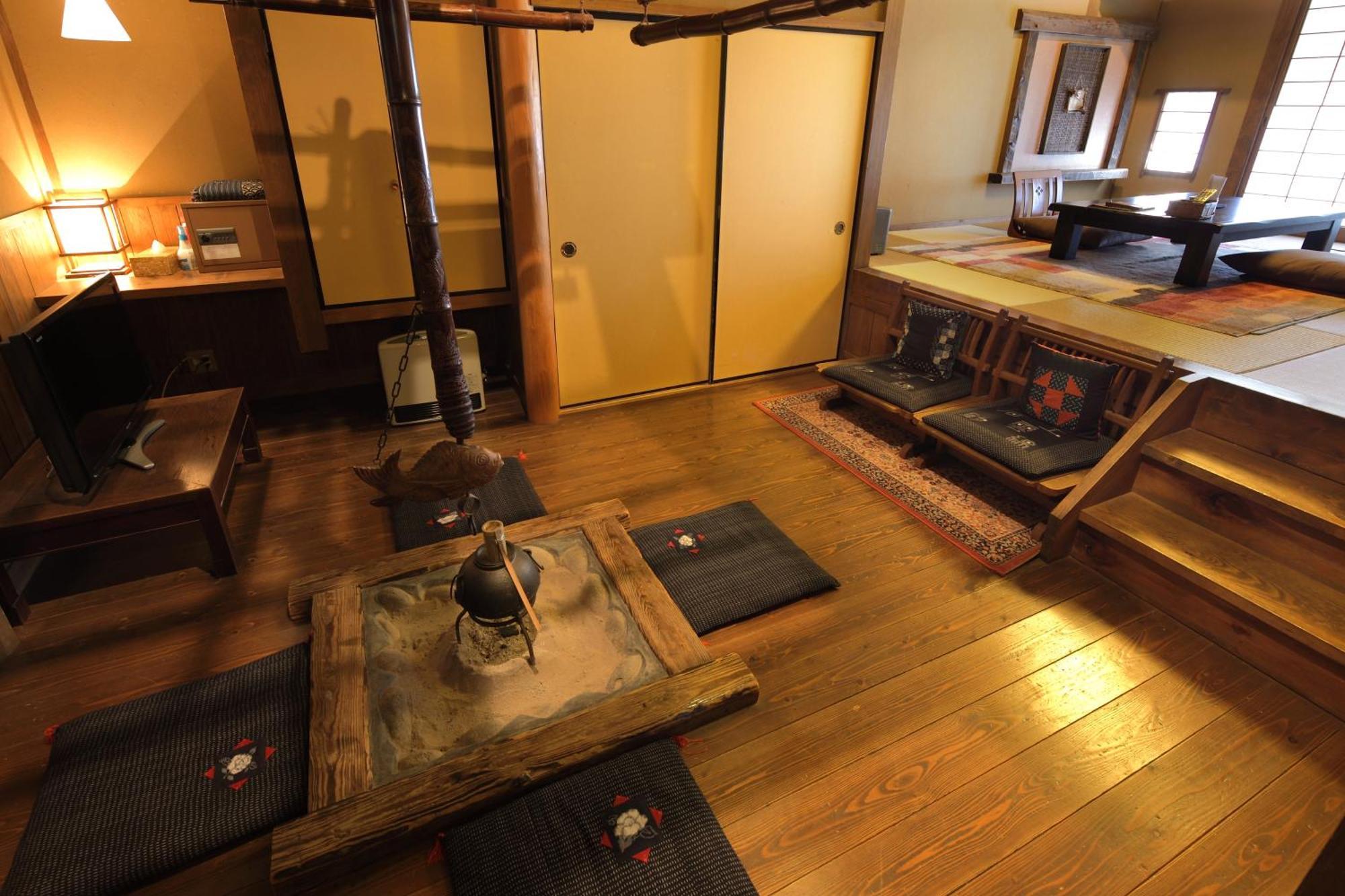 Kurokawa Onsen Oyado Noshiyu Hotell Minamioguni Rom bilde